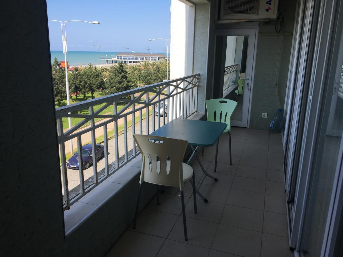 Apartment Magnolia 206 Batumi Esterno foto